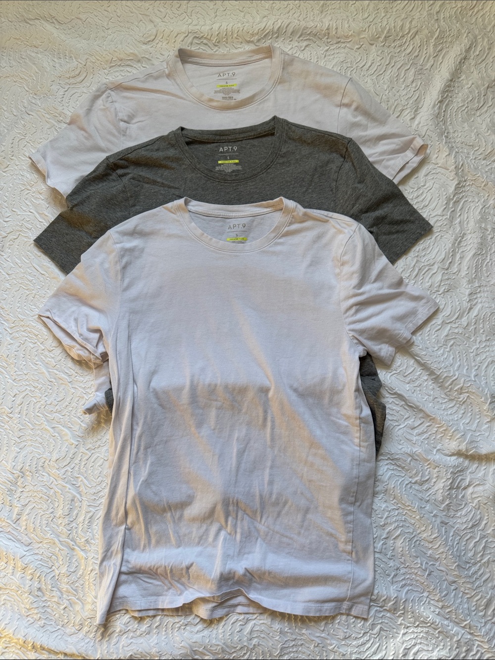 Apt. 9 Men's Short Sleeve Crew Neck Tees - White & Gray Bundle